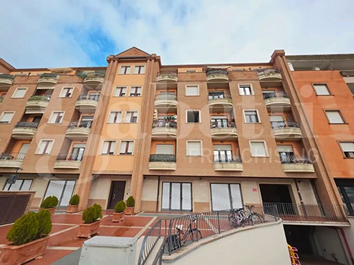 Appartamento trilocale in vendita in Via Fogazzaro, Assisi