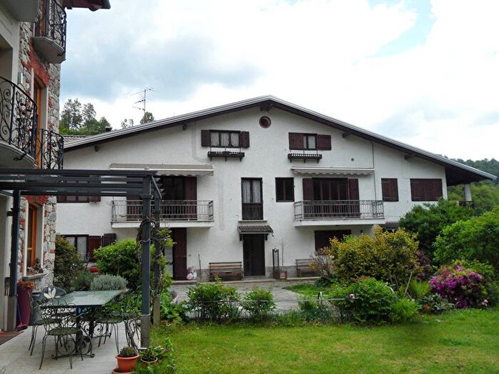 Appartamento trilocale in affitto in Regione Gibellino, Borgosesia