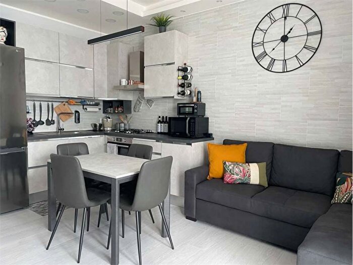 Appartamento bilocale in affitto in Via Nicola Dato, Garibaldi Nesima, Catania