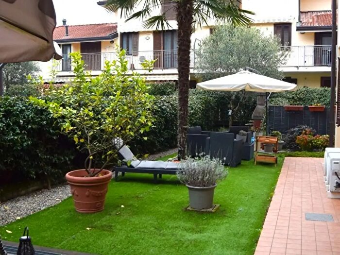 Appartamento bilocale in affitto in Solferino, Casorate Sempione