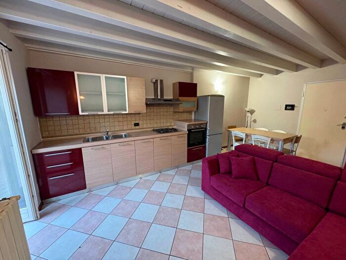 Appartamento bilocale in affitto in Via Pietro Lanfranchi, Centro, Calvagese della Riviera