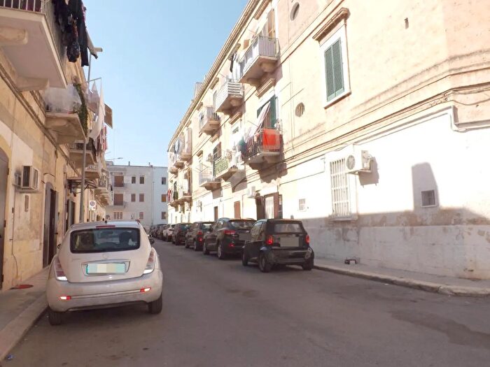 Appartamento monolocale in vendita in Via G Leopardi, Bisceglie