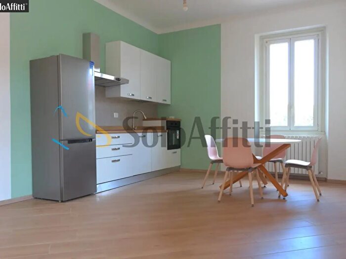 Appartamento trilocale in affitto in Via Gioacchino Rossini, Giussano