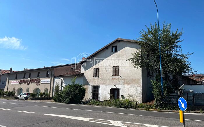 Appartamento bilocale in vendita in Via Triumplina, Brescia