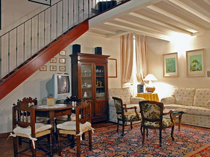 Appartamento trilocale in affitto in Piazza della Signoria, Signoria Uffizi, Firenze