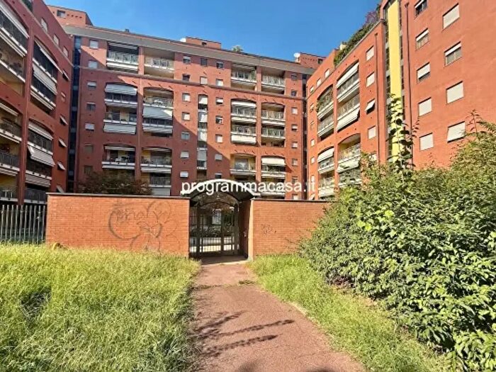 Appartamento trilocale in vendita in Via Caduti di Marcinelle, Milano