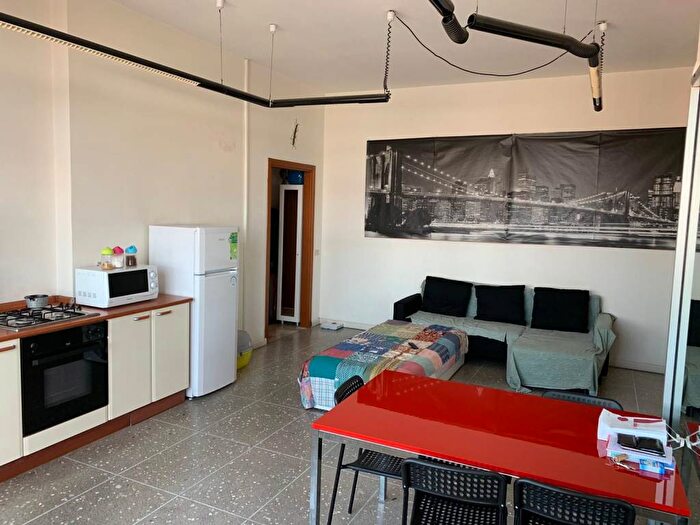 Appartamento bilocale in affitto in Piazza Giuseppe Garibaldi, Piazza Santa Maria, Busto Arsizio