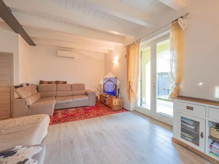 Casa con 5 locali in vendita in Via dellArtigianato, San Pietro In Cariano