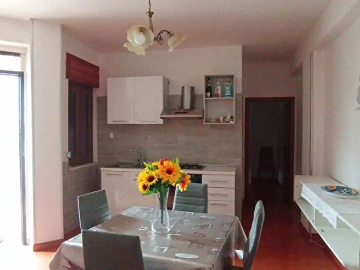 Casa bilocale in vendita in Via Estate, Agropoli