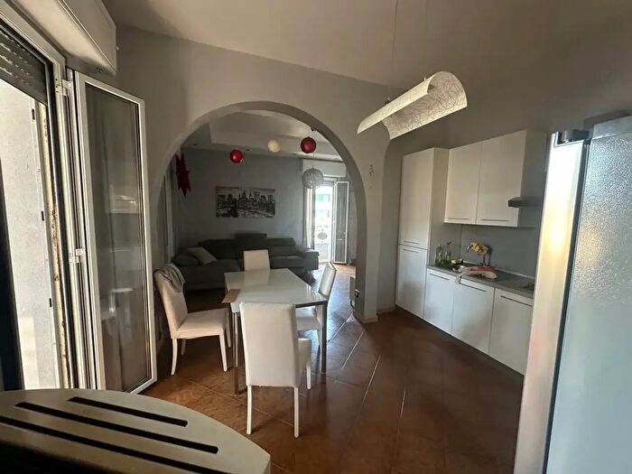 Appartamento quadrilocale in vendita in Via Cormons, BellariaIgea Marina