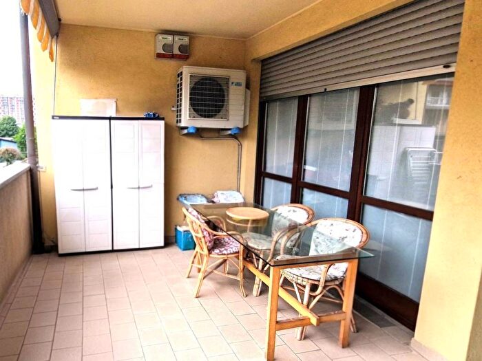 Appartamento trilocale in affitto in Via Giovanni Boccaccio, Rondinella Stazione, Sesto San Giovanni