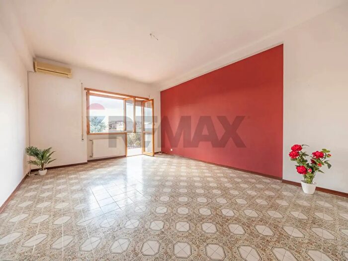 Appartamento quadrilocale in vendita in Via Icaro, Ciampino