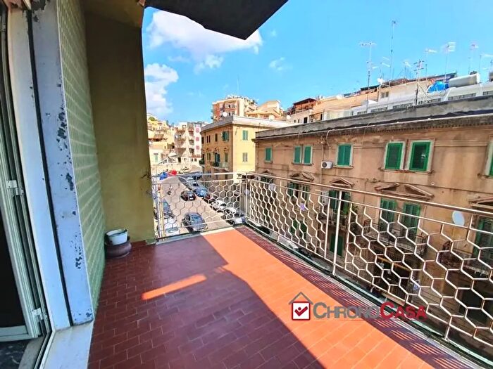 Appartamento quadrilocale in affitto in Viale Principe Umberto, Messina