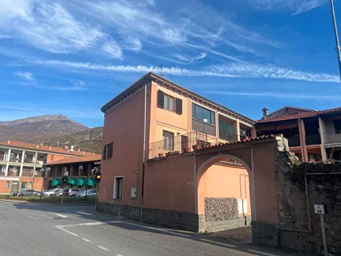 Appartamento con 5 locali in vendita in Via Torino, Borgofranco DIvrea