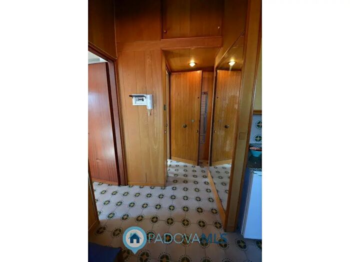 Appartamento trilocale in vendita in Via Giambattista Belzoni, Padova
