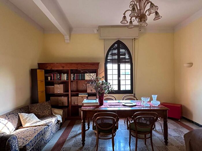 Appartamento quadrilocale in affitto in Santo Stefano, Bologna