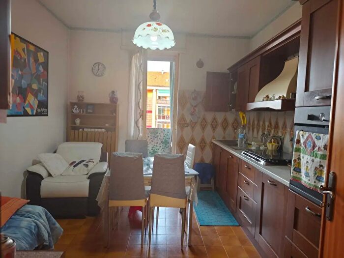 Appartamento trilocale in vendita in Via Settimo, Borgaro Torinese