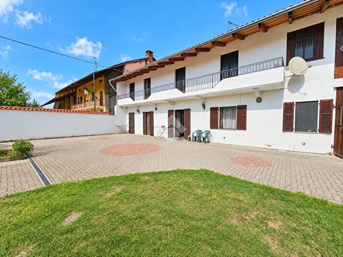 Casa con 5 locali in vendita in Frazione Gerbidi, Livorno Ferraris