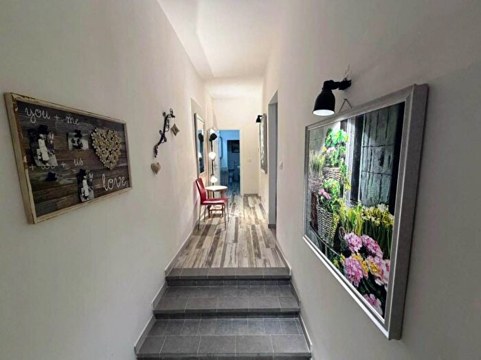 Appartamento bilocale in affitto in via cartoleria, Santo Stefano, Bologna