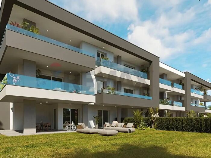 Appartamento quadrilocale in vendita in Via Trento, Cadorago