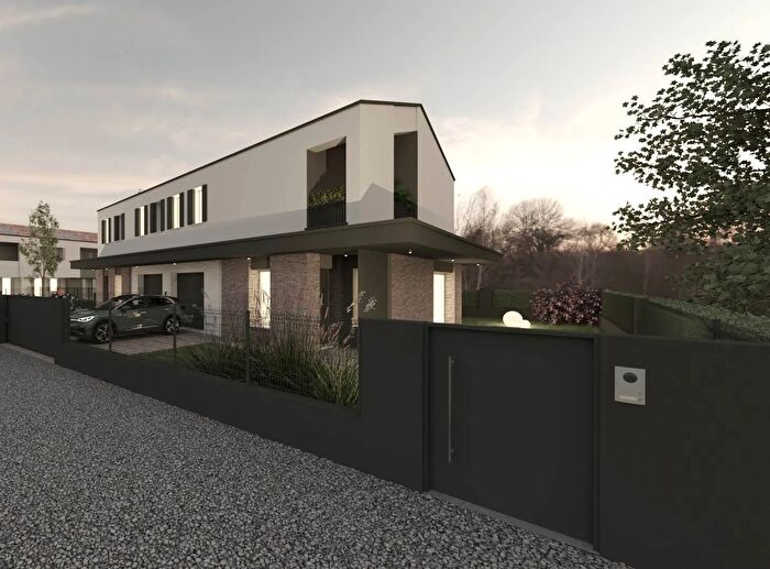 Casa con 7 locali in vendita in Via dei Tigli Noale, Noale