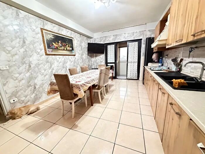 Appartamento con 5 locali in vendita in Via Concezione, Casavatore