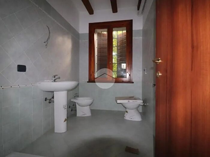 Appartamento bilocale in vendita in Strada Roppi, Castel DArio