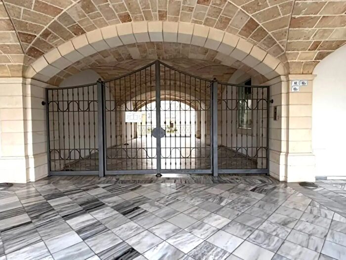 Appartamento trilocale in vendita in Corso Italia Snc, Gallipoli