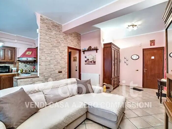 Appartamento con 5 locali in vendita in Via F Caracciolo, Mascalucia