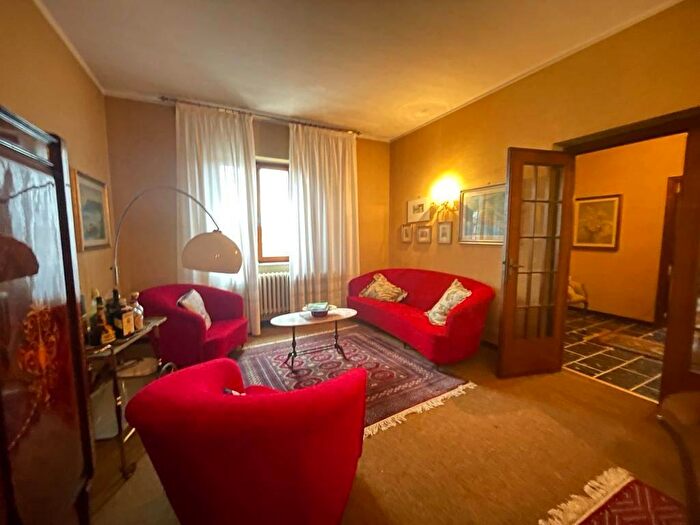 Appartamento con 6 locali in vendita in Via della Croce, Sarzana