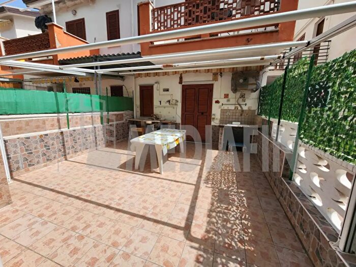 Appartamento bilocale in vendita in Via Gramsci, Calopezzati
