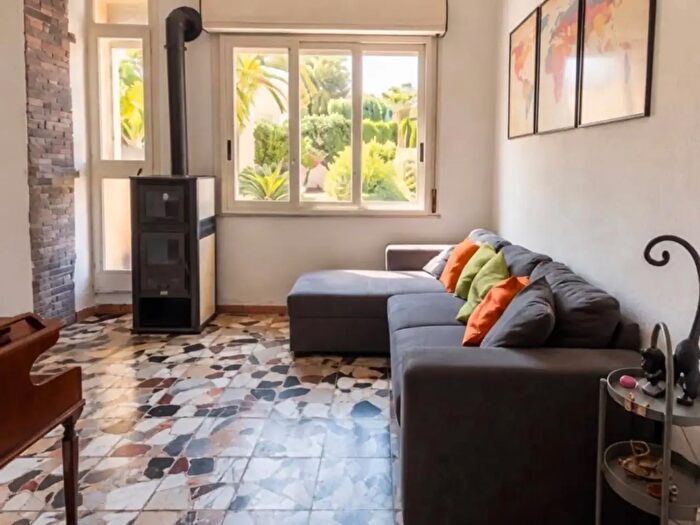 Appartamento trilocale in vendita in Cagliari