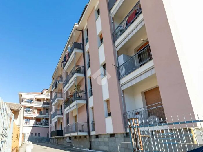 Appartamento trilocale in vendita in Via I Maggio, Luserna San Giovanni