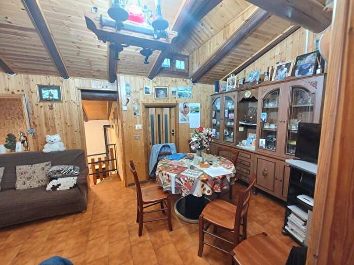 Appartamento quadrilocale in vendita in Ponte Di Legno