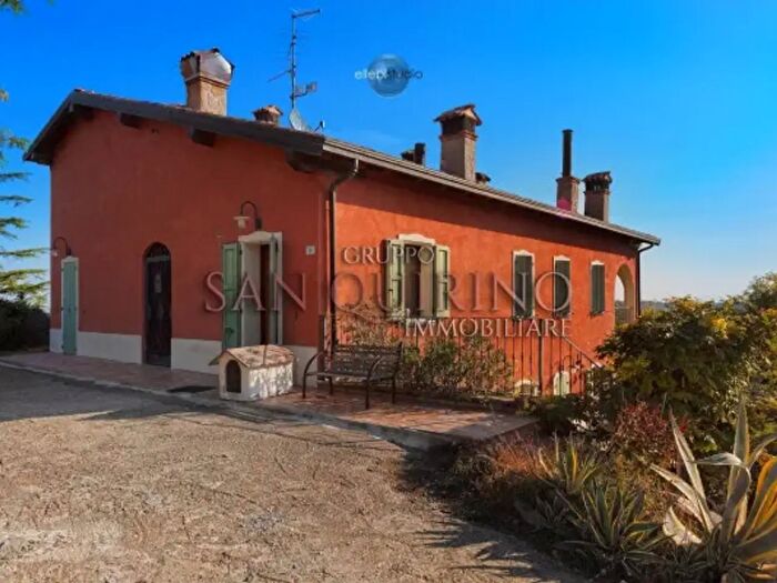 Casa con 6 locali in vendita in Piazza Martiri Partigiani, Sassuolo