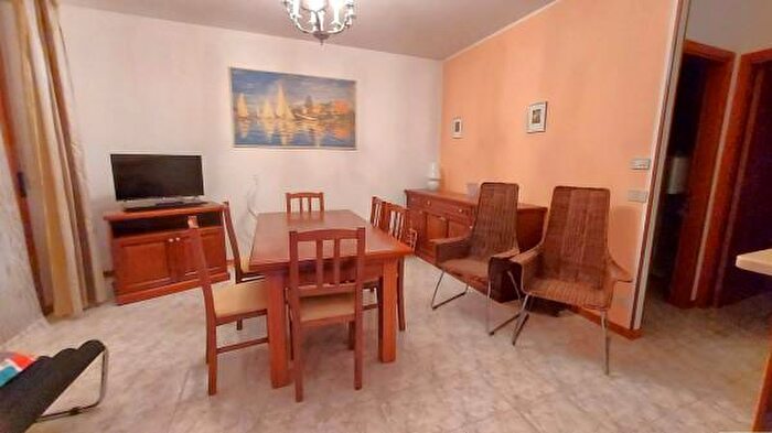 Appartamento quadrilocale in vendita in Via Francesco Pierelli, Senigallia