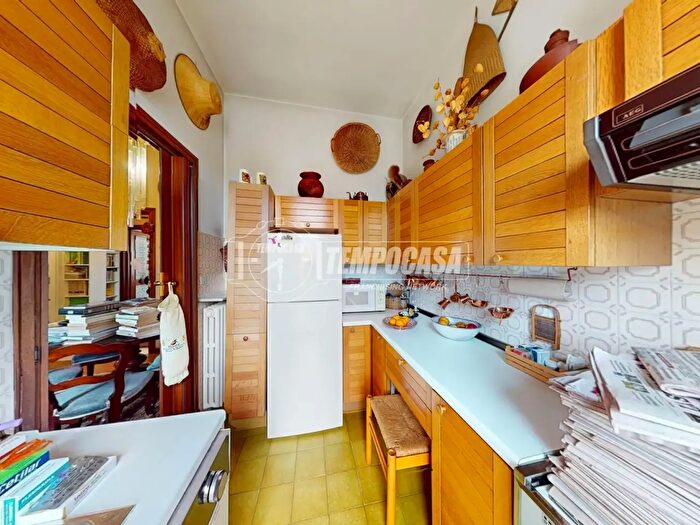 Appartamento trilocale in vendita in Via Monsignore Dalmazio Peano, Cuneo