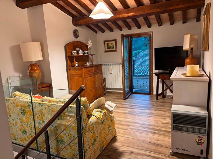 Appartamento con 5 locali in affitto in Centro Storico, Spoleto