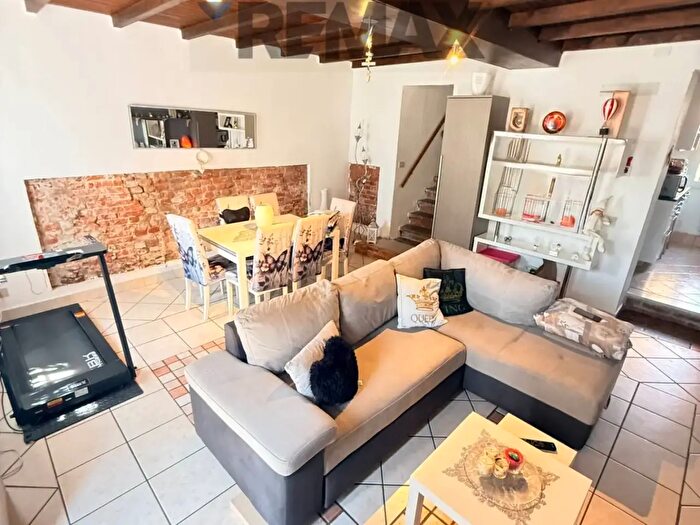 Casa quadrilocale in vendita in Via Pier delle Vigne, Linarolo
