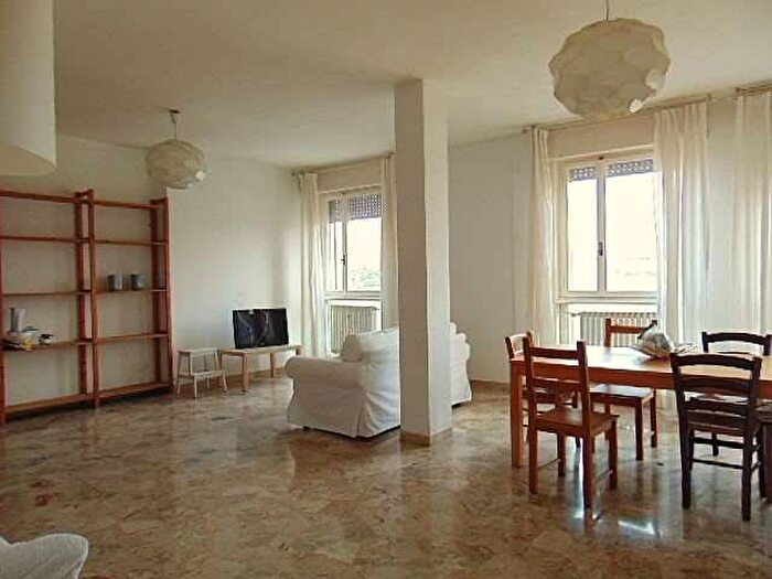 Appartamento quadrilocale in affitto in Prato della Valle Pontecorvo, Padova