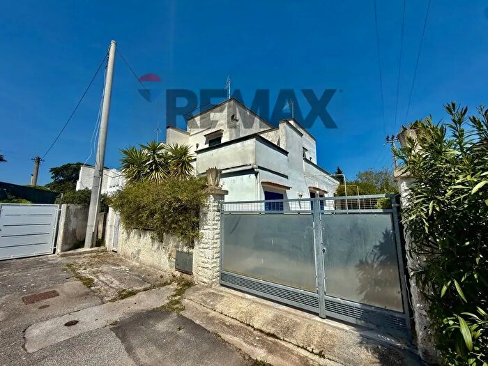 Casa con 5 locali in vendita in Via delle Tamerici, Ostuni