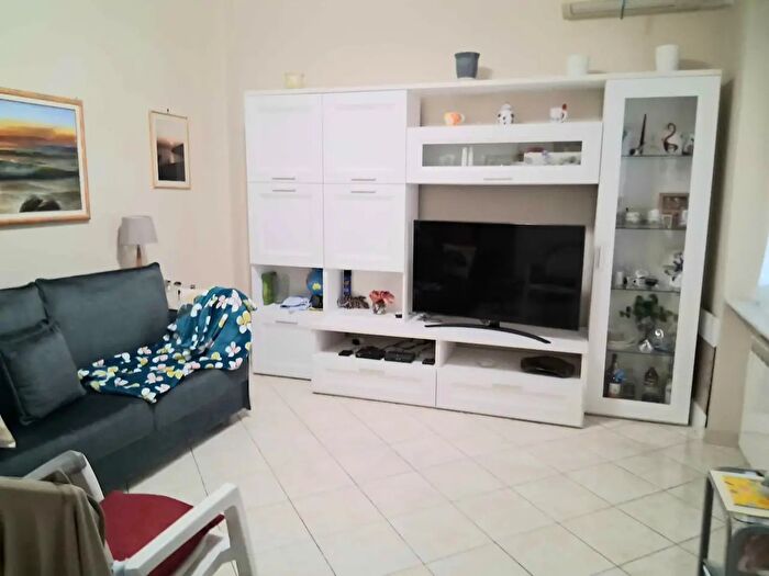 Appartamento quadrilocale in vendita in Corso Alessandro De Stefanis, Genova