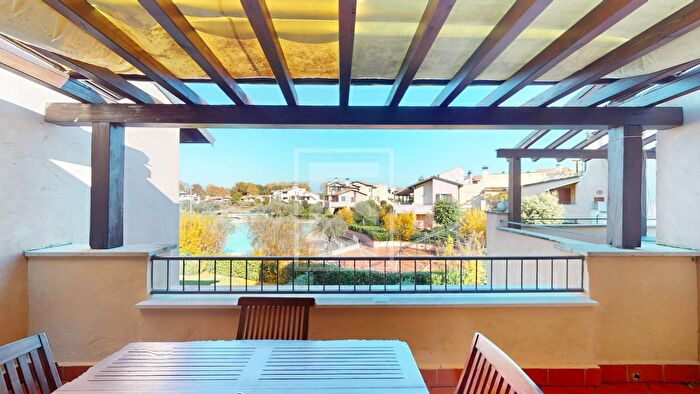 Appartamento trilocale in vendita in Località Sermana, Peschiera Del Garda