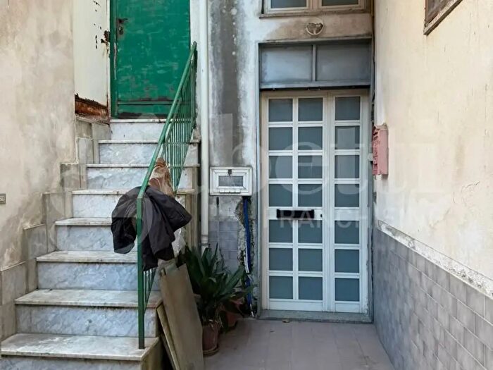 Appartamento trilocale in vendita in Via Giacomo Piccolomini dAragona, Nocera Inferiore