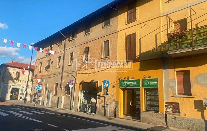 Case in Vendita e in Affitto - 3