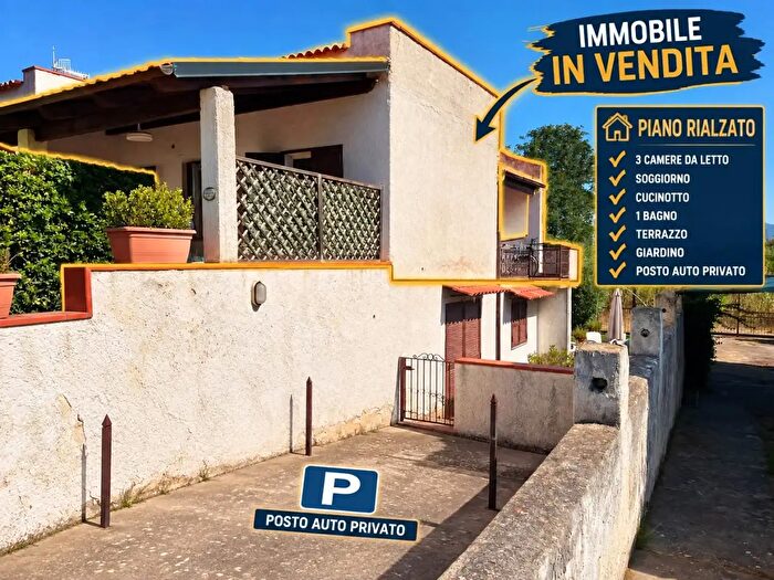 Casa con 6 locali in vendita in Via del Timo, Sessa Aurunca