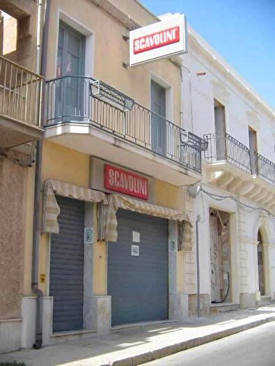 Casa con 5 locali in vendita in Via Marsala E Via Mazzini, Pachino