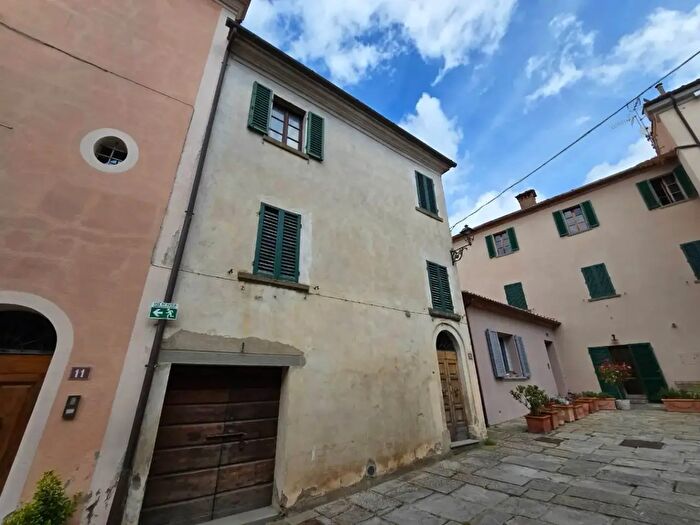 Casa quadrilocale in vendita in Marciano Della Chiana