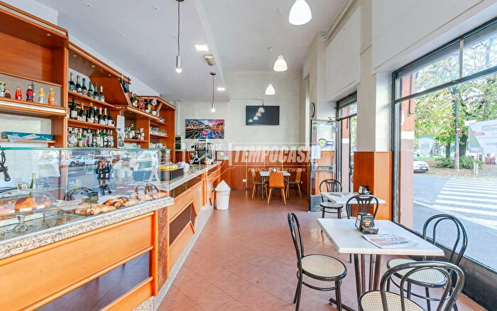 Appartamento monolocale in vendita in Piazza Monte Falterona, Milano