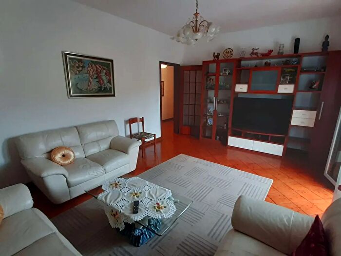 Appartamento con 5 locali in affitto in Viale della Stazione, Occhiobello